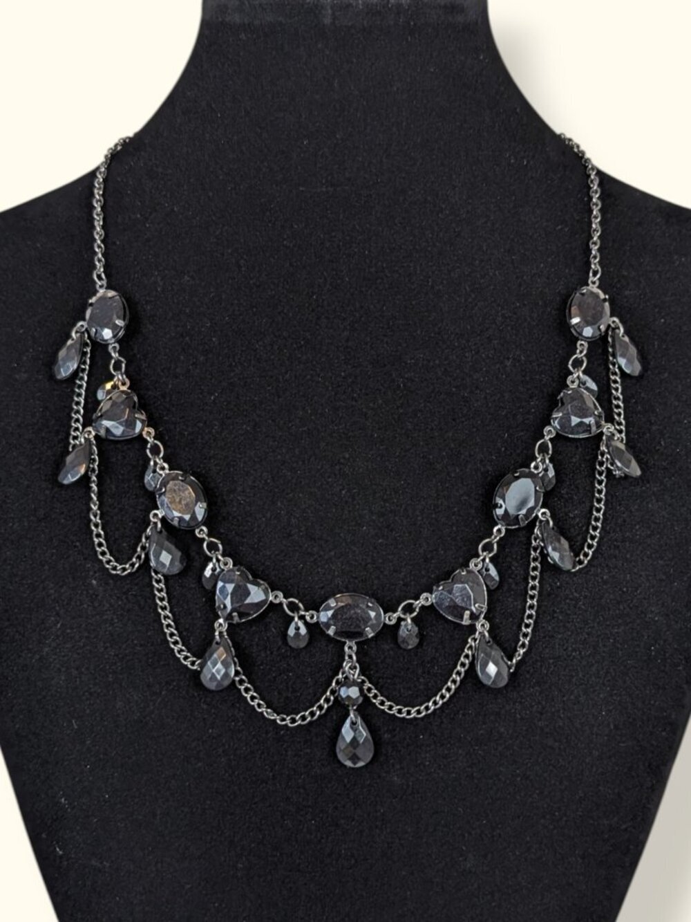 (2/$20) Claire's Black Festoon-Style Gothic Necklace